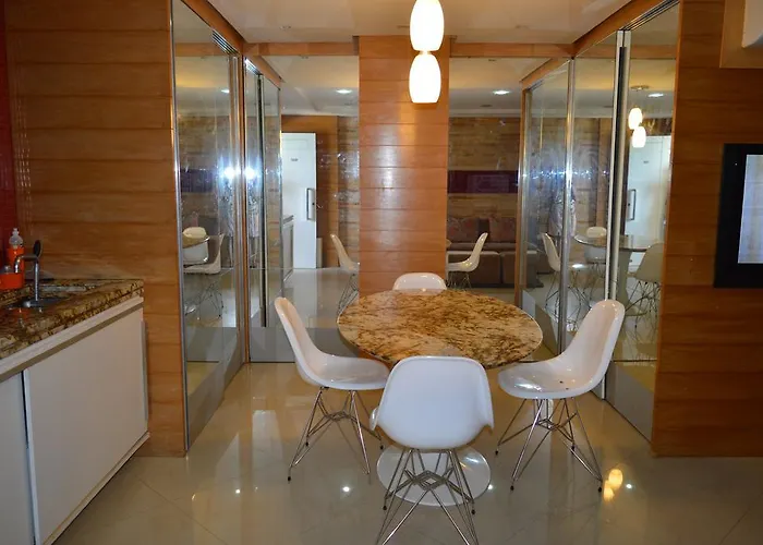 Alojamentos: Apartamento Fortaleza Beira Mar